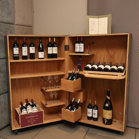 Hotel Chateau De Lacan Brive-la-Gaillarde Eksteriør billede